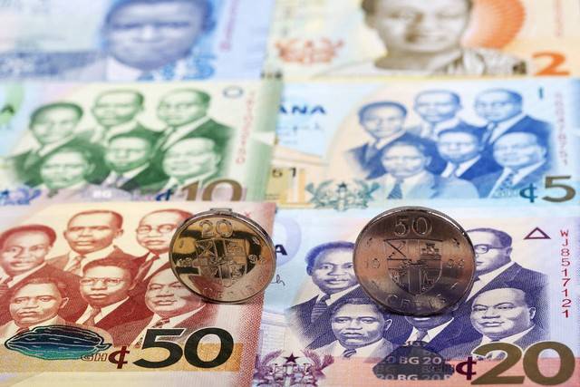 伦敦黄金交易所挤兑，美元保卫战宣告失败，人民币全球化关键一步