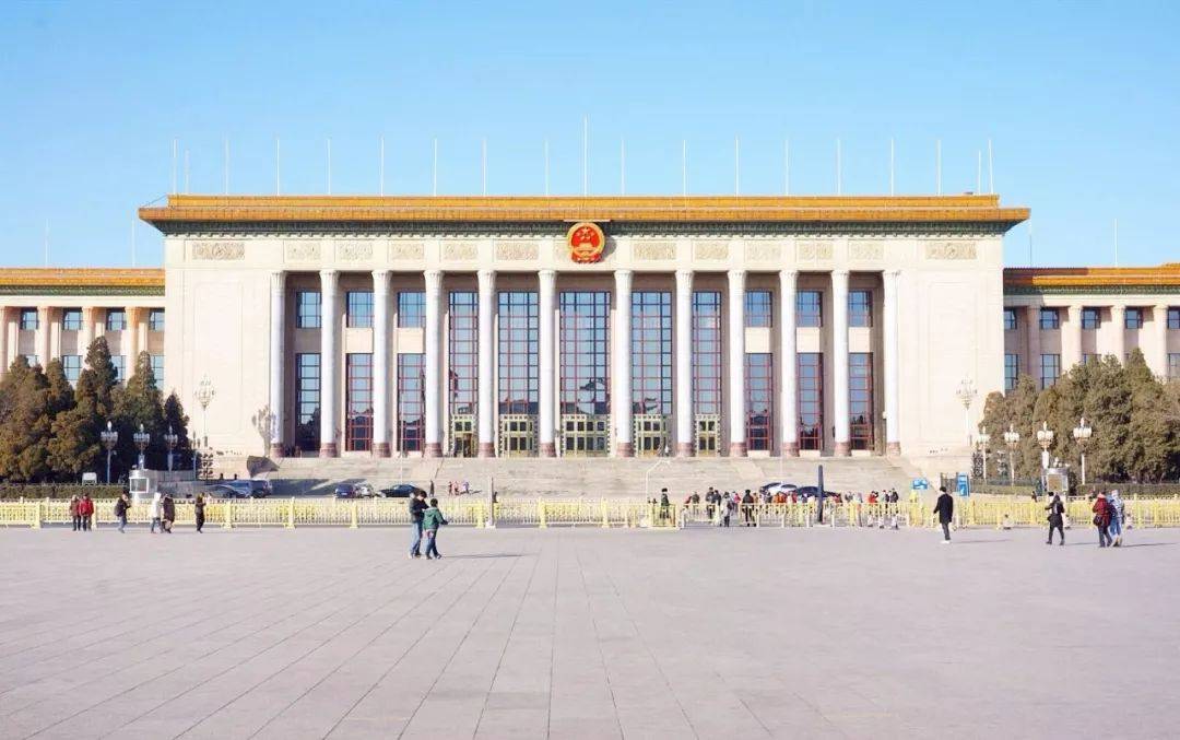 地理拓展|人民币上的这些景点，你认识几个？最喜欢的是哪里？